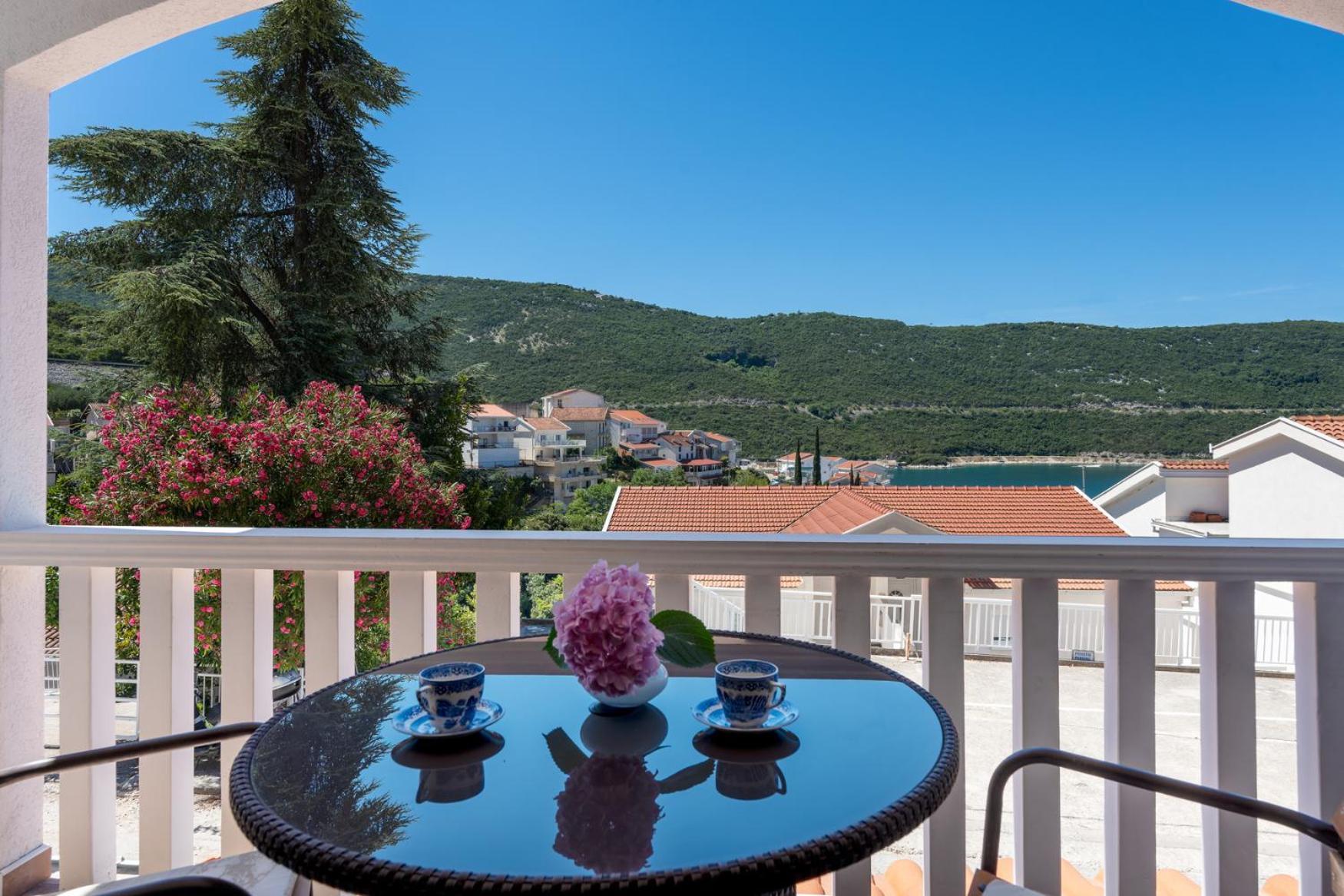 Villa Piccolotti เนอุม ภายนอก รูปภาพ