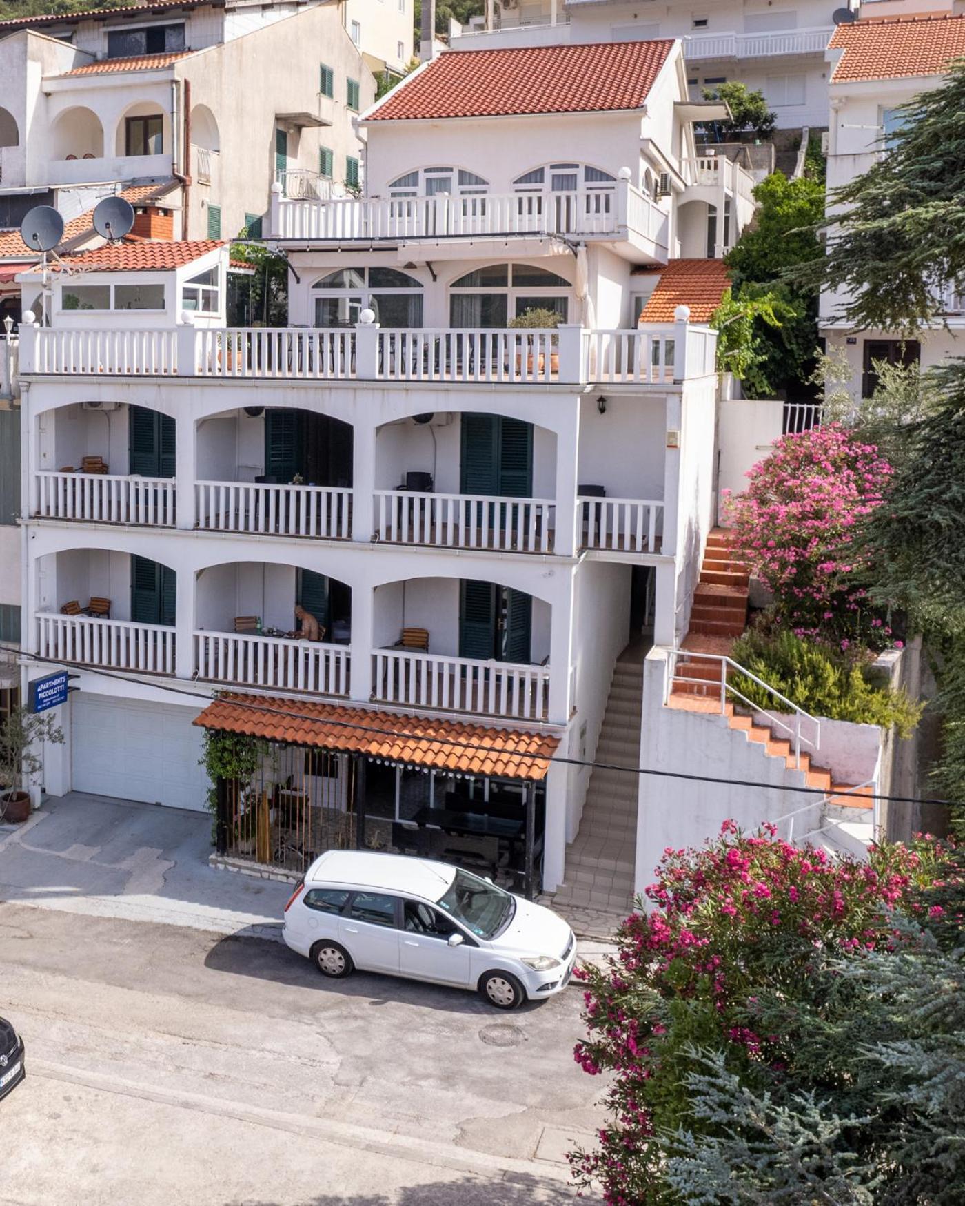 Villa Piccolotti เนอุม ภายนอก รูปภาพ